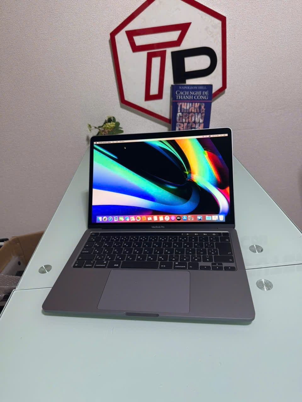 Macbook Pro 2020 Grey / Core i7 / RAM 32GB / SSD 512GB / 13.3 inch